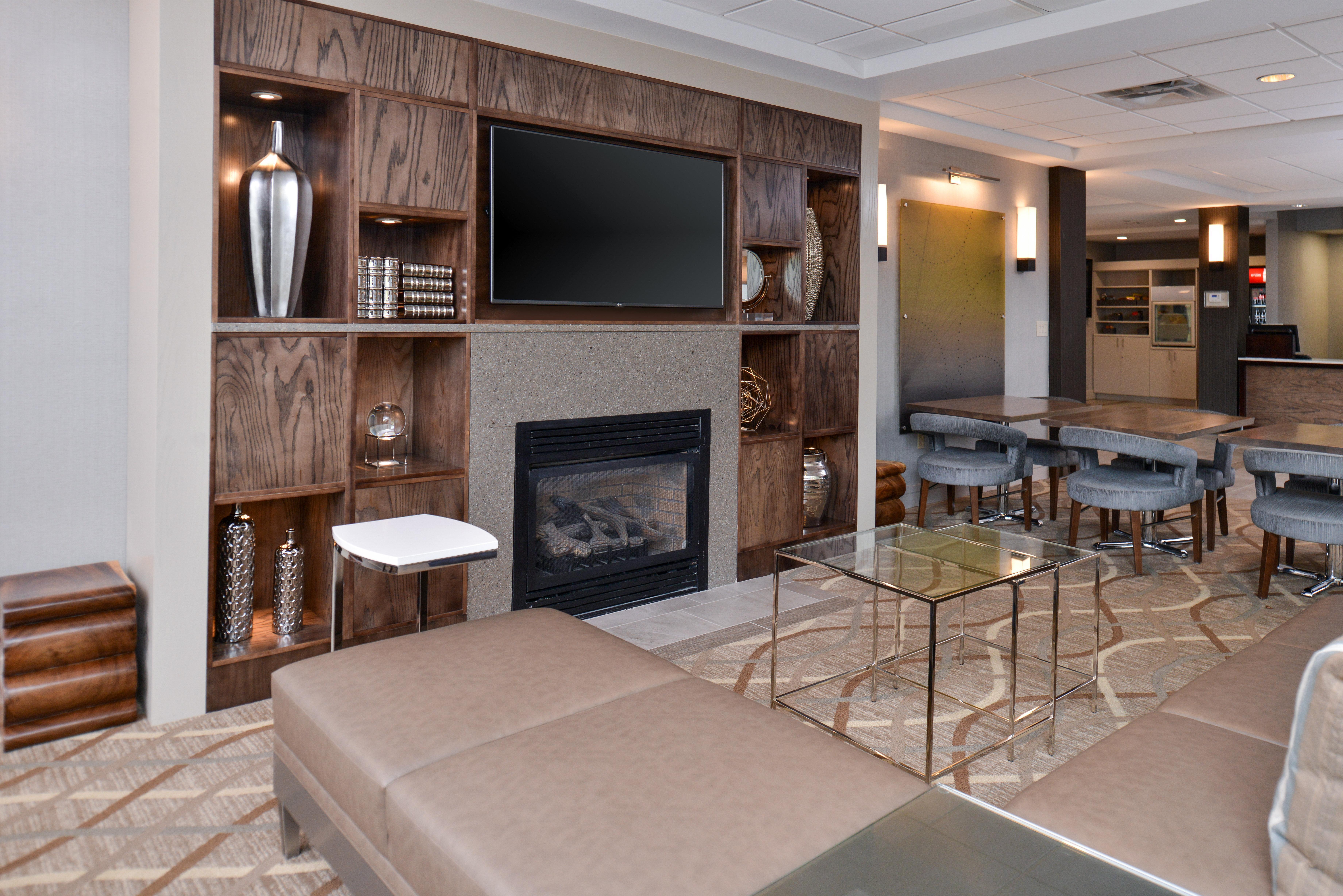 Holiday Inn Express Hotel & Suites Lafayette By Ihg Exteriör bild